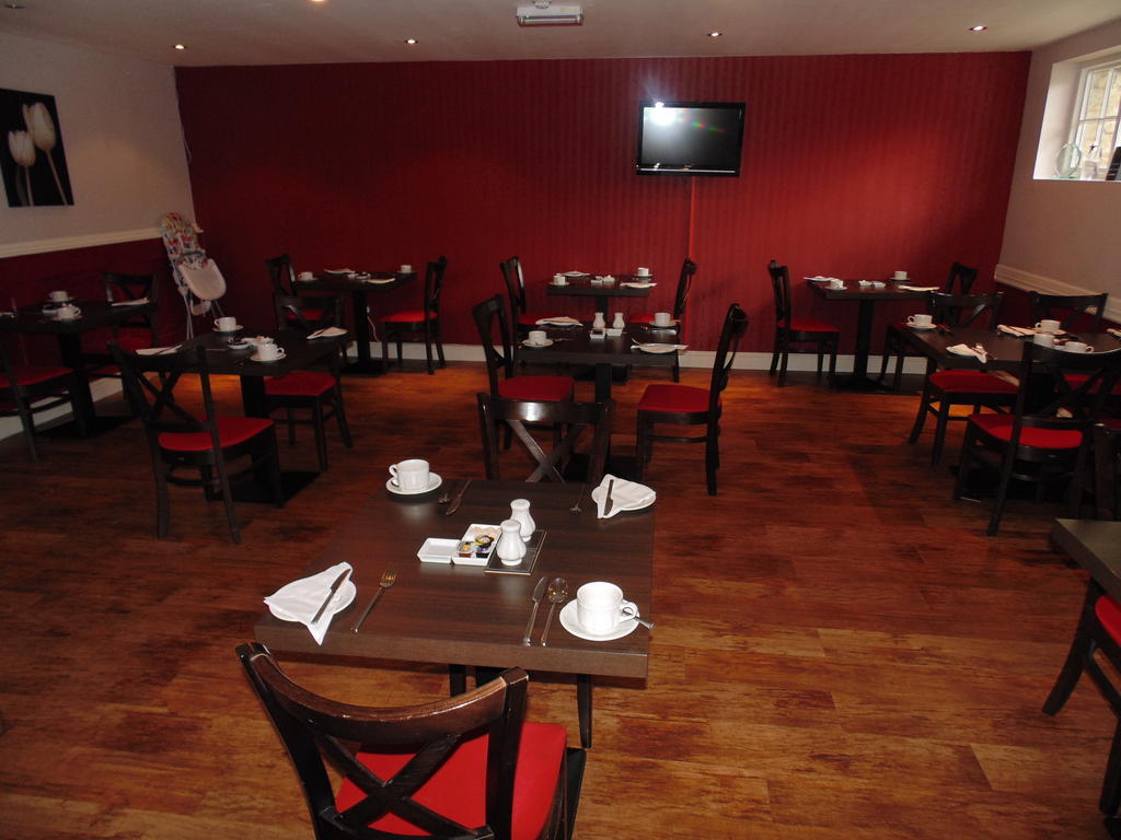 Best Western Plus Lancashire Manor Hotel Skelmersdale Exterior photo